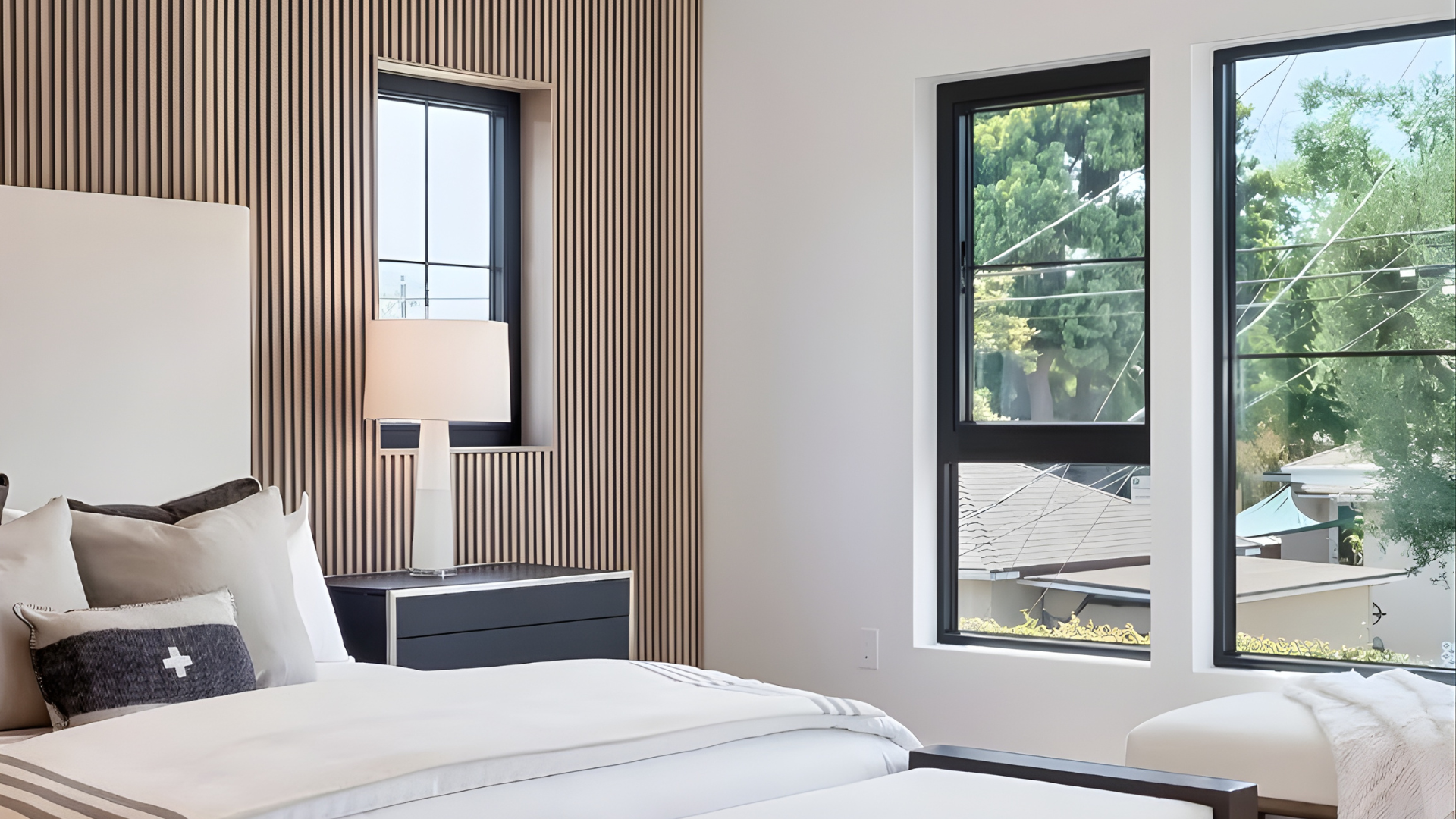 VLX 500 Single & Double Hung Window in Miami Gardens, FL | TruePane Windows & Doors - detail 4